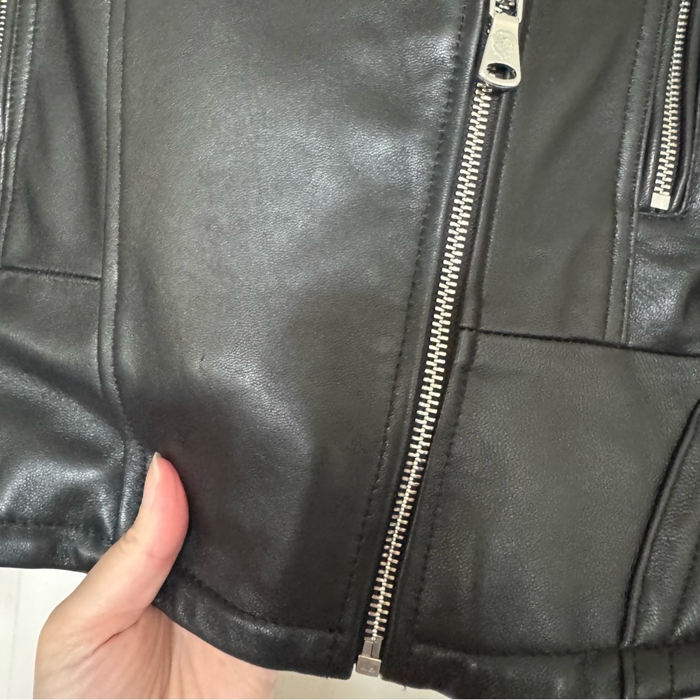Women's Black Leather Jacket - Picture 6 of 11